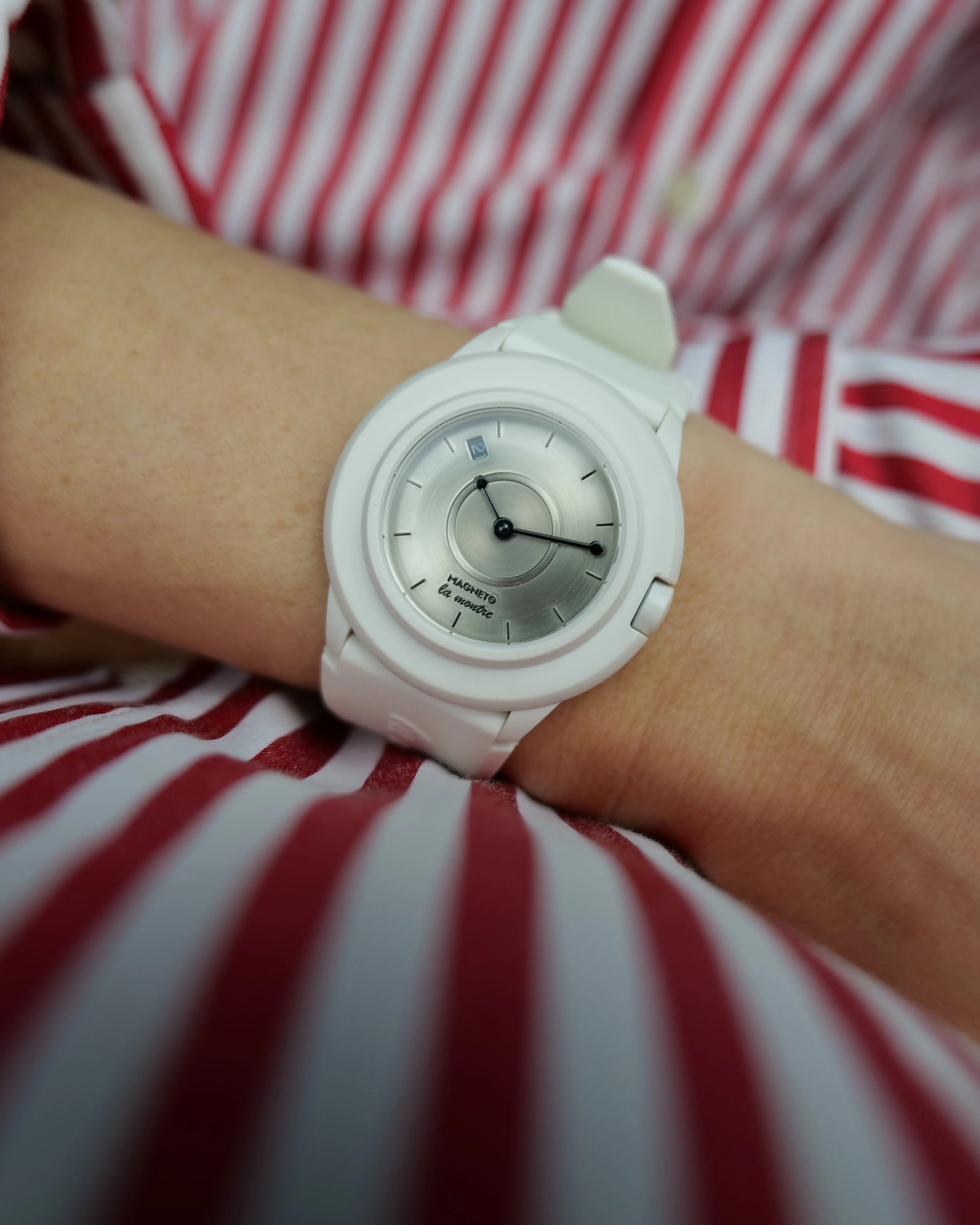 La Montre White - Image 6